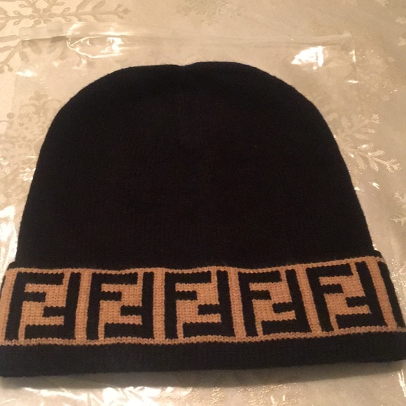 fendi beanie womens